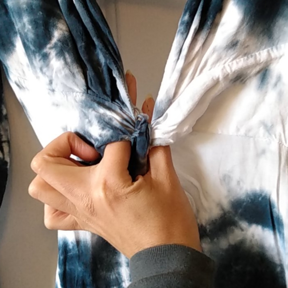 Open back Blu moon tie dye mini dress xs - Picture 9 of 16